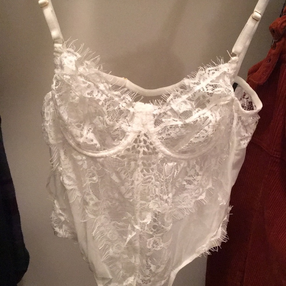 White lace bodysuit